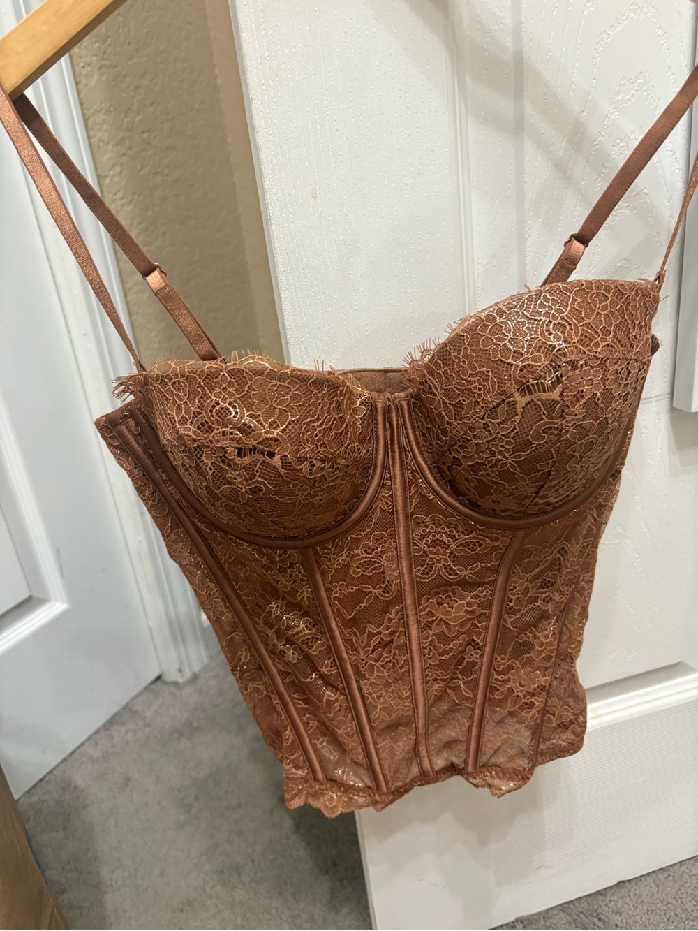 Victoria's Secret Lace Bustier in Copper Brown